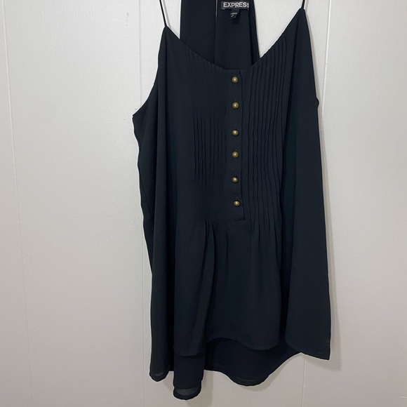 EXPRESS black camisole front pleats and brass buttons - Picture 2 of 6
